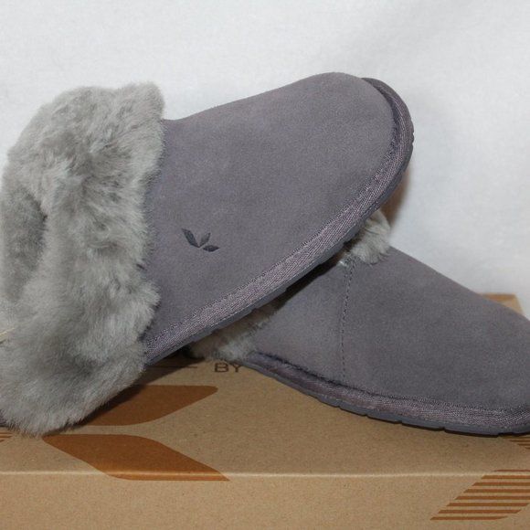 NEW UGG KOOLABURRA GRAY FUR SUEDE SLIPPERS‎ - Picture 6 of 8